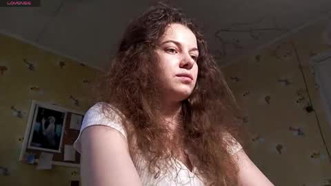 Molly online show from May 2026 02:24:02 PM