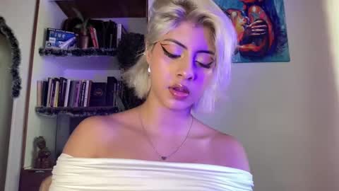 Lizeth online show from December 2024 07:39:02 PM