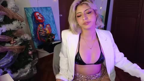 Lizeth online show from December 2024 08:34:02 PM
