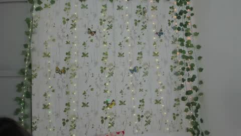 Snapshot of lizdemhot chatting on April 2026 02:27:01 AM lizdemhot online show from April 2026 02:27:01 AM