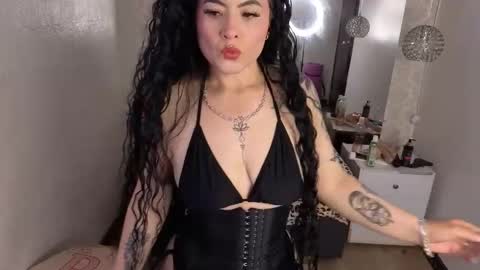 Lizha  online show from December 2025 05:33:02 PM