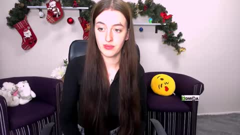 Lizi  online show from January 2025 10:50:01 AM