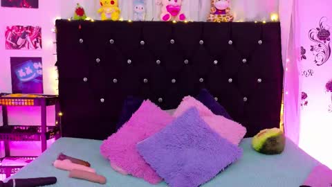 Lizz online show from October 2025 09:46:01 PM