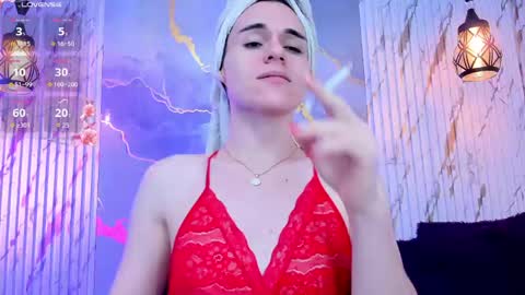 Lizeth  Tatiana Mahecha online show from May 2026 04:45:02 PM