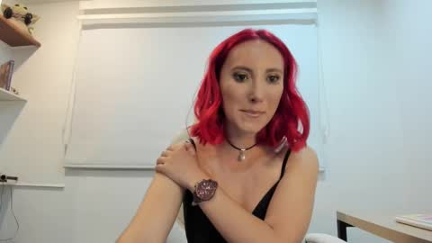 lizzdoux online show from October 2025 02:31:02 AM