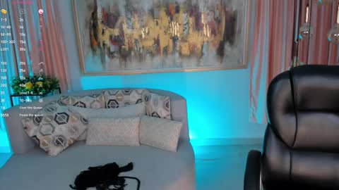 Lizzi  online show from February 2025 05:26:02 AM