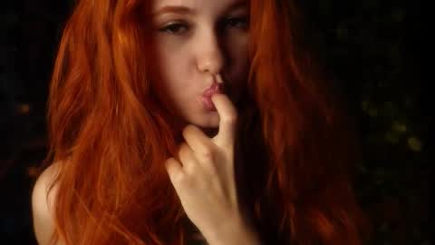 Elizabeth online show from October 2025 05:25:02 PM