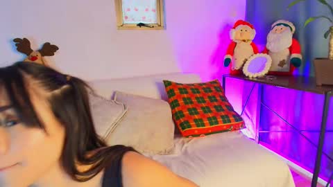 Snapshot of lizzy_kane chatting on December 2025 08:28:02 PM lizzy_kane online show from December 2025 08:28:02 PM