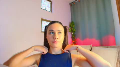 Snapshot of lizzy_kane chatting on December 2025 08:15:02 PM lizzy_kane online show from December 2025 08:15:02 PM