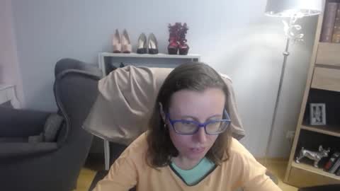 Lizzy online show from September 2025 04:59:02 AM