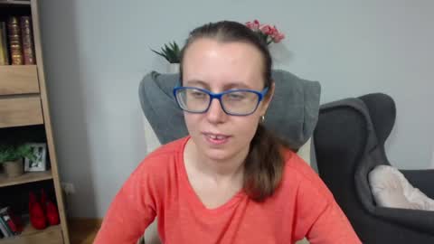 Lizzy online show from May 2026 04:29:01 AM