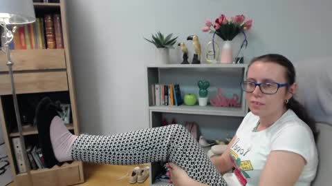Lizzy online show from May 2026 04:52:02 AM