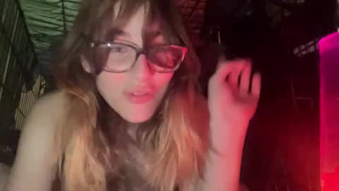 lizzylonestar online show from May 2026 10:50:02 PM