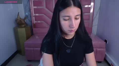 Lizzy SCHEDULE BROADCASTING Monday-Saturday 11am4pm Colombia online show from January 2026 08:12:01 PM