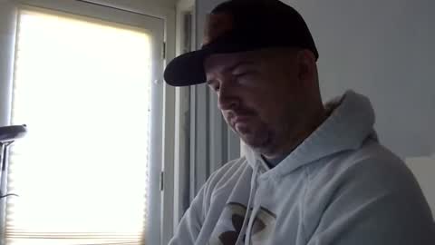 Snapshot of lj345689 chatting on February 2025 06:27:02 PM lj345689 online show from February 2025 06:27:02 PM