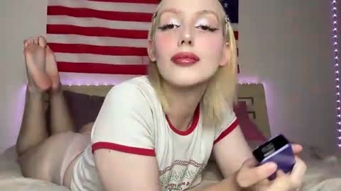 Alina  online show from August 2026 05:00:02 PM
