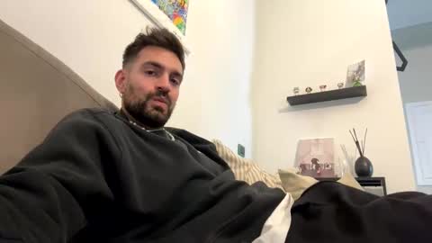 Snapshot of lnnc5 chatting on October 2025 10:38:01 AM lnnc5 online show from October 2025 10:38:01 AM