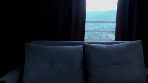 Lynx Mist online show from February 2026 10:35:02 PM