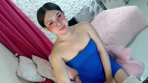 Thea online show from February 2025 06:40:01 AM