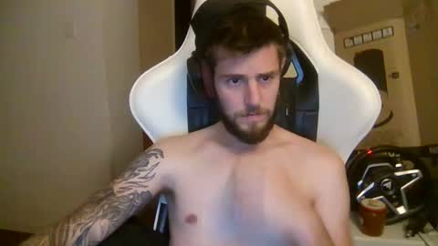 lobo online show from October 2025 09:25:01 PM