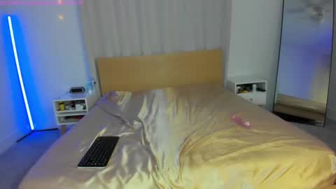 Snapshot of lodaddy_gets_dirty chatting on February 2025 08:58:01 AM lolo 3 online show from February 2025 08:58:01 AM