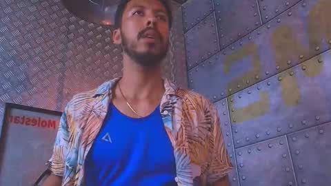 Snapshot of logan_mercer chatting on December 2025 03:33:02 AM logan_mercer online show from December 2025 03:33:02 AM