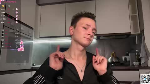 Logan online show from October 2025 09:15:01 PM