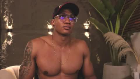 logan_varela online show from February 2025 11:41:02 PM