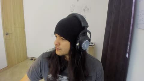 Snapshot of loganhot22 chatting on December 2024 10:50:02 AM Logan online show from December 2024 10:50:02 AM