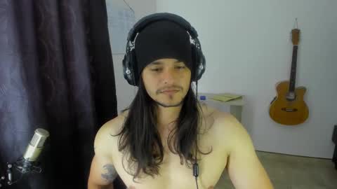 Snapshot of loganhot22 chatting on March 2025 08:11:01 PM Logan online show from March 2025 08:11:01 PM