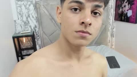 loganjhonson online show from October 2025 02:44:01 AM