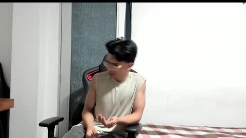 Snapshot of logannick chatting on September 2025 07:41:01 AM Logan online show from September 2025 07:41:01 AM