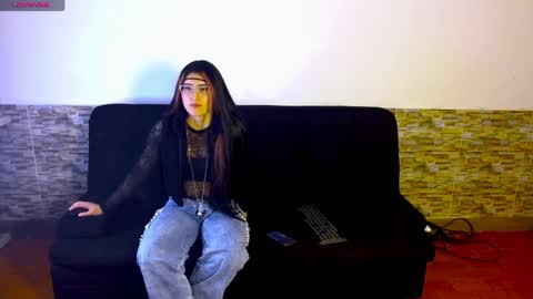 Lois online show from April 2026 12:19:01 AM