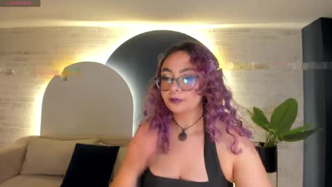 Loise online show from May 2026 04:19:01 AM