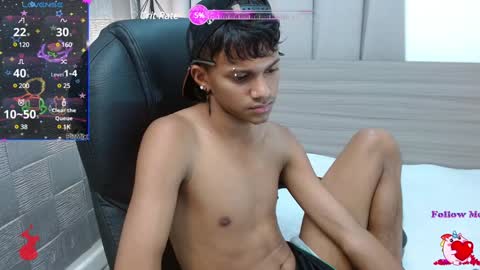 Snapshot of loistwink_1 chatting on January 2025 04:21:01 AM LOUIS online show from January 2025 04:21:01 AM