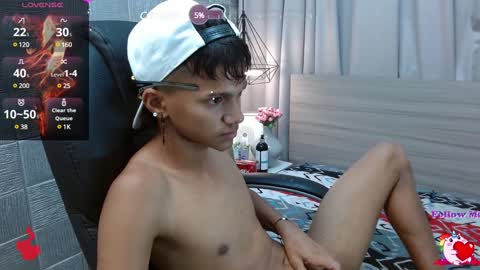 Snapshot of loistwink_1 chatting on January 2025 04:34:01 AM LOUIS online show from January 2025 04:34:01 AM