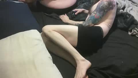 lokichris637016 online show from April 2026 01:22:02 AM