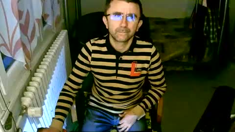 lokoum39 online show from February 2025 05:42:02 PM