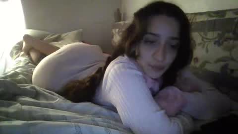 JOYA online show from October 2025 02:34:01 AM