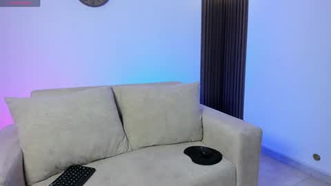 marxi love online show from May 2026 02:45:01 PM