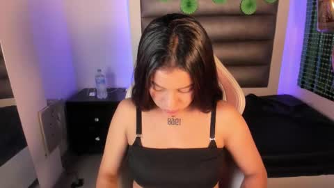 lola_js online show from March 2026 03:53:02 AM