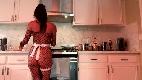 Snapshot of lola_la_lita chatting on September 2025 06:10:01 PM lola_la_lita online show from September 2025 06:10:01 PM