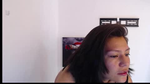 Snapshot of lolaandcamille chatting on September 2025 09:14:02 AM lolaandcamille online show from September 2025 09:14:02 AM