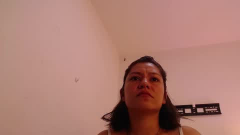 Snapshot of lolaandcamille chatting on October 2025 10:15:02 AM lolaandcamille online show from October 2025 10:15:02 AM