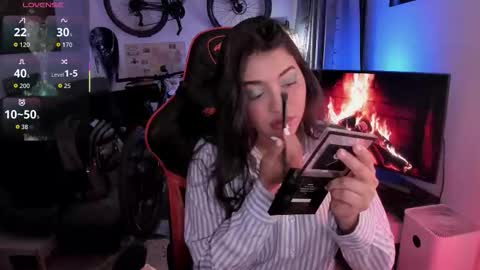 lolaasmith_21 online show from February 2026 07:16:01 AM