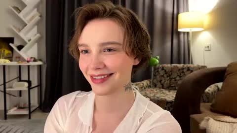 lolaatatee online show from July 2026 05:48:02 PM