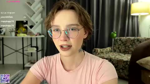 lolaatatee online show from July 2026 08:33:02 PM