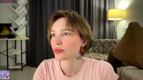 lolaatatee online show from July 2026 07:38:01 PM