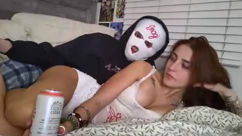 Lola Quinn Hart online show from October 2025 06:47:01 AM