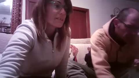 Snapshot of lolahueso chatting on March 2025 06:44:01 PM LOLA HUESO y ERIC online show from March 2025 06:44:01 PM